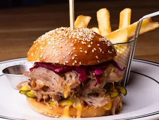 Бургер «PuLLED Pork»