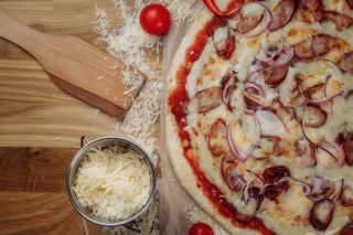 Піца баварська (520г)