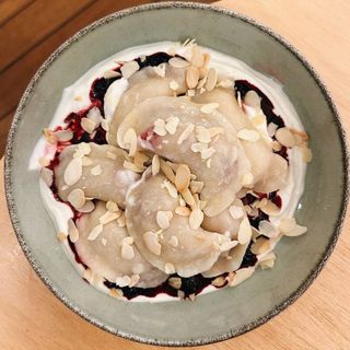 Вареники з вишнею