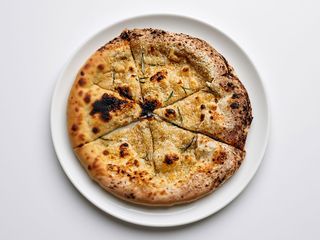 Фокача з розмарином та пармезаном (250г)