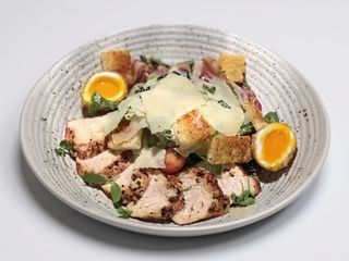 Салат Цезар Fanconi