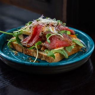 Тост з ростбіфом