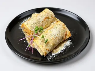 Млинці з курячим м’ясом та грибами