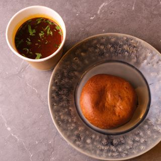 Солянка у пирiжку