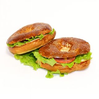 Бейгл з салямі