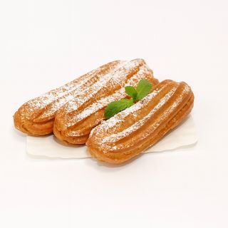 Еклер із заварним кремом (90г)