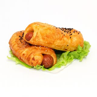 Сосиска з сиром (145г)