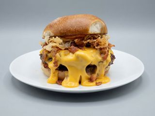 Vilena's royal single