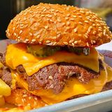 Double Cheeseburger [Дабл чізбургер] 235 г