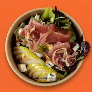 Салат з грушею та хамоном (130г) NEW
