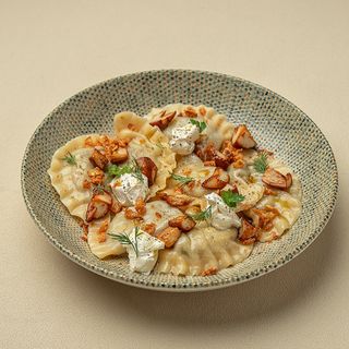 Вареники з картоплею та грибами