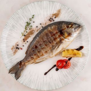 Дорадо на грилі 