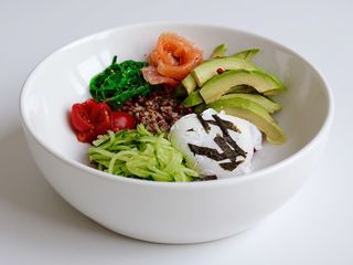 Поке боул з лососем (300 г)