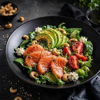 Салат з лососем (220г)