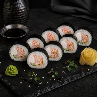 Футомакі з крабом та лососем (250г/8шт.)