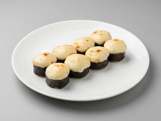 Запечений рол з креветкою 
