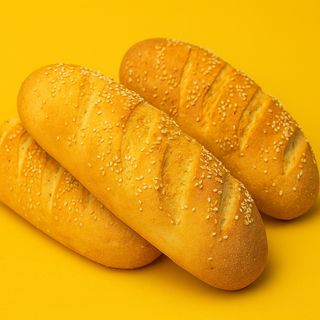 Батон з кунжутом (350 г)