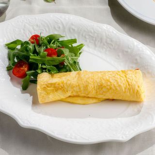 Омлет зі свіжими овочами