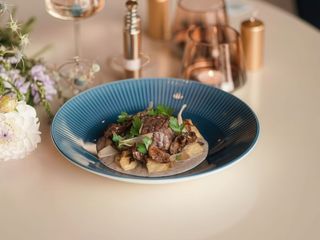 Філе яловичини з грибним кремом