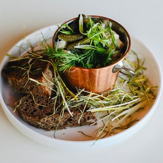 Відерце паризького Олівʼє