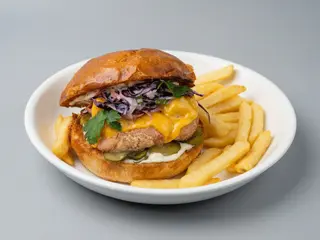 БУРГЕР CHICKEN(305г/125г)