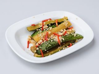 Биті огірки