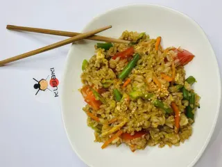 Рис по-тайськи з овочами (320g)