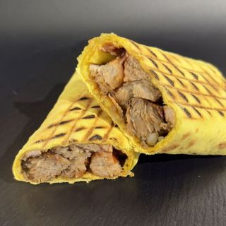 Шашлик у лаваші