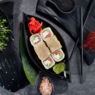 Рол Філадельфія в кунжуті (280г)