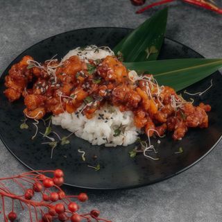 Курка в кислосолодкому соусі (240г)