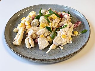 Салат з курячого філе 200 г.