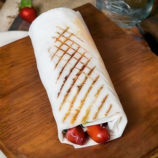 Подвійний хот-дог у лаваші великий (450г)