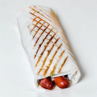 Подвійний хот-дог у лаваші з овочами (390г)