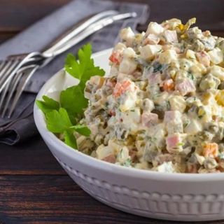 Салат Олів'є класичне (200 г)