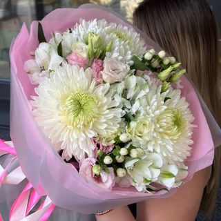 Букет квітів «Вайолет»