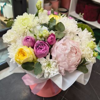 Квіти в коробці "Ніжний"