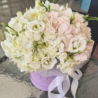 Квіти в кошику "Хмаринка"