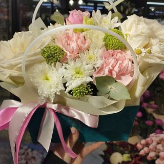 Квіти в кошику "Ароматна"