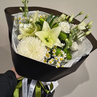 Букет квітів "ІнЯн"