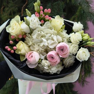 Букет квітів «Poetry»