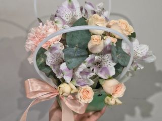 Квіти в кошику "Мрія"