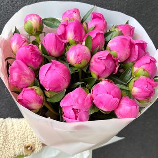 Букет із місцевих півоній (21)