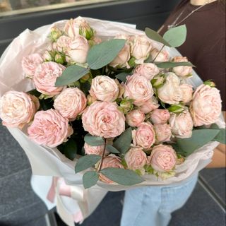 Букет із 9 Бомбастік з евкаліптом