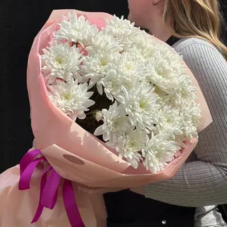 Букет із 7 Хризантем Балтика біла