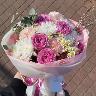 Букет квітів "Дотик"