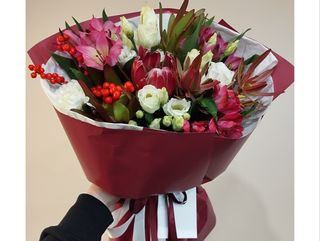 Букет квітів "Поцілунок почуттів"