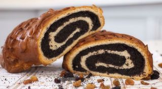 Рулет Фірмовий (900г)