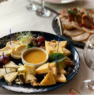 Сирне плато (200/40г)