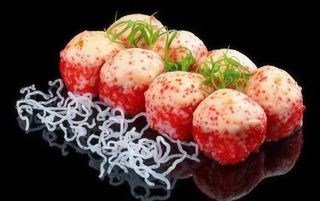 Рол в ікрі тобіко HOT запечений (400гр)