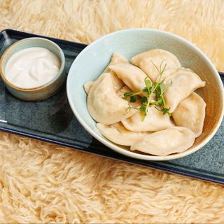 Вареники з соленим сиром (320 г)